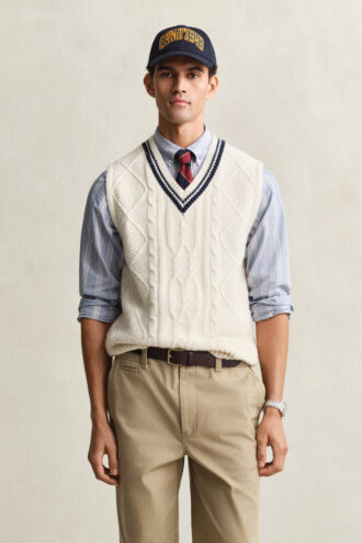 Vest met kabelpatroon