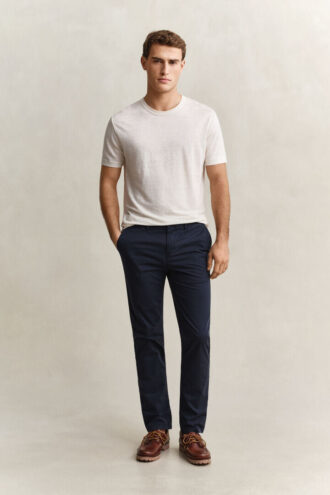 Zonverbleekte chino