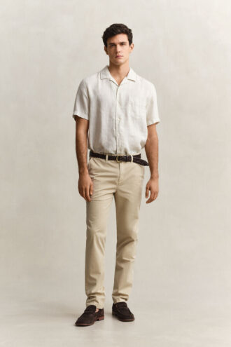 Zonverbleekte chino